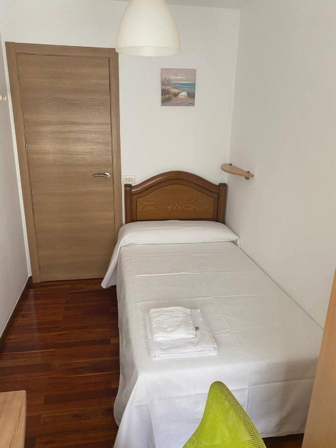 Appartamento Piso En El Ensanche San Giacomo di Compostella Esterno foto